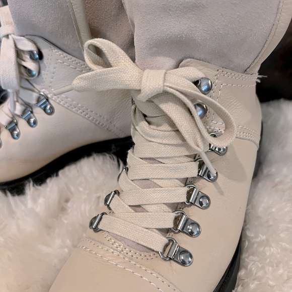 Great warm winter boot. FRYE & CO "Anise" boot in ivory. Size 8.5 Never worn. - Picture 5 of 12